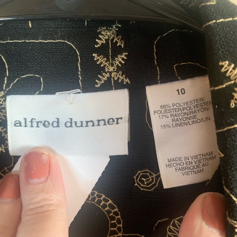 BUNDLE ONLY: Alfred Dunner Vintage Black Embroidered 3/4 Sleeve Blazer Jacket - Picture 5 of 7